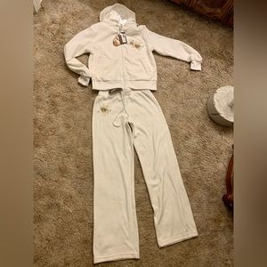 Y2K white velour jogger 2 piece set size medium